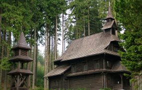 Szlak zabytków Wiślańskiej architektury drewnianej